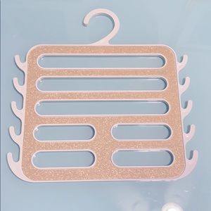 Brand new jewelry / scarf / clothes organizer